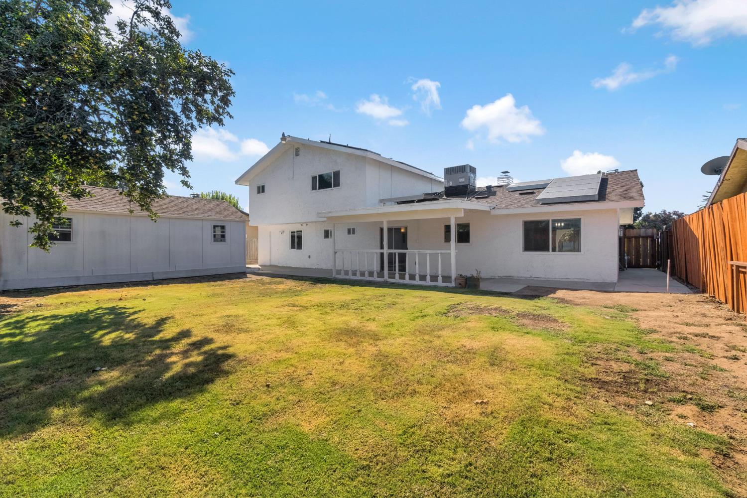 857 Los Altos Ave, Clovis, CA 93612
