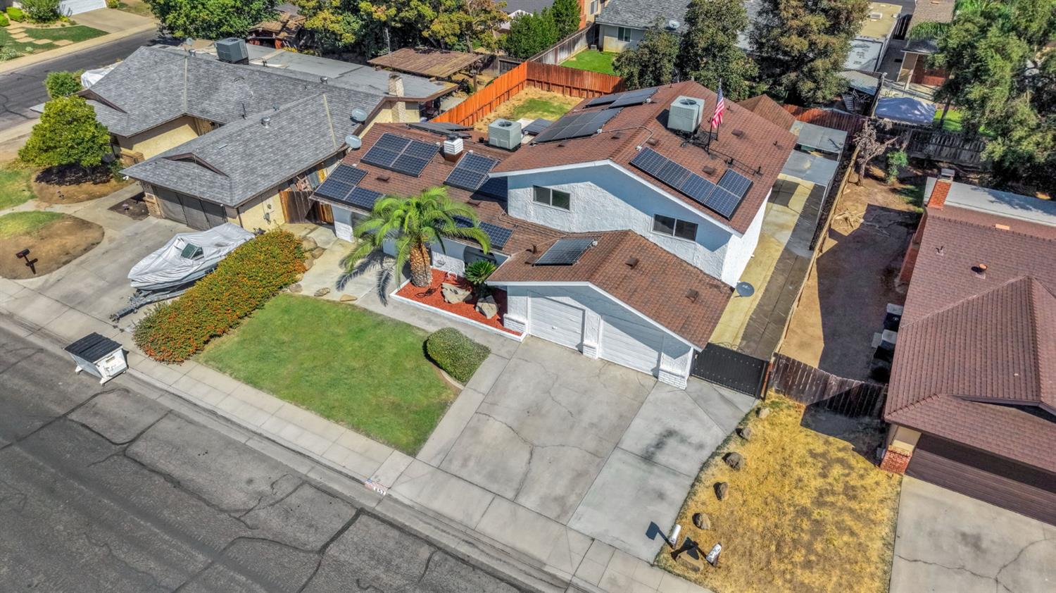 857 Los Altos Ave, Clovis, CA 93612