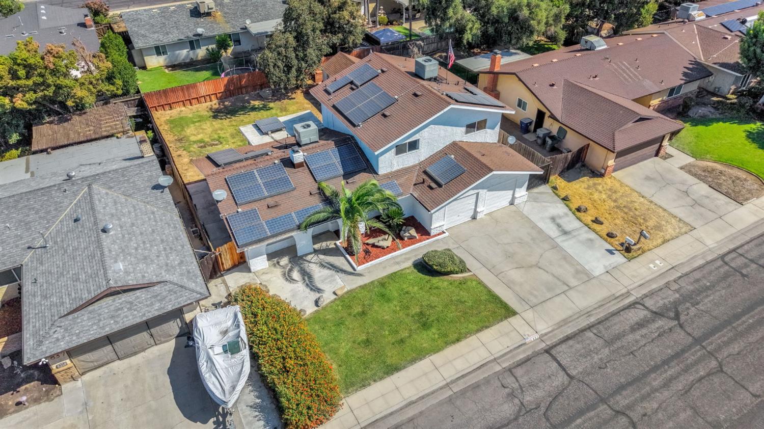 857 Los Altos Ave, Clovis, CA 93612