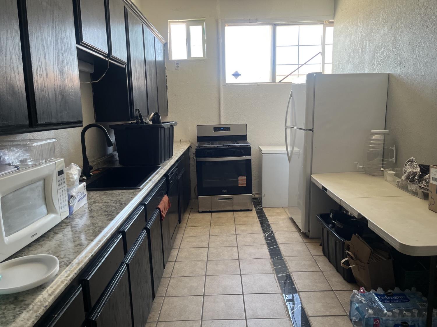 1223 DOLORES, Bakersfield, CA 93305
