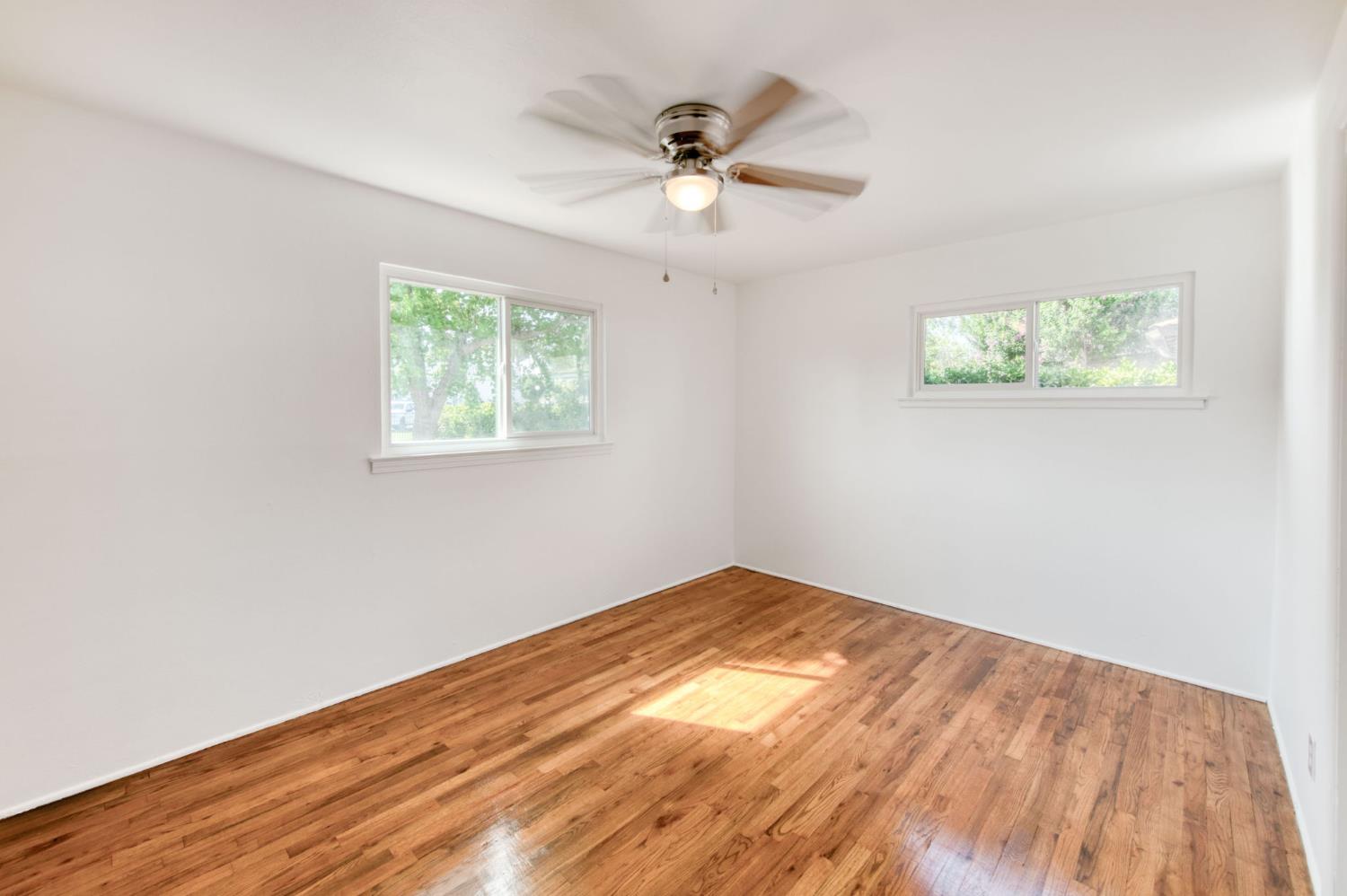 53 N Dewitt Ave, Clovis, CA 93612