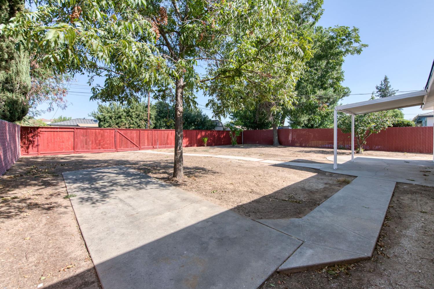 53 N Dewitt Ave, Clovis, CA 93612