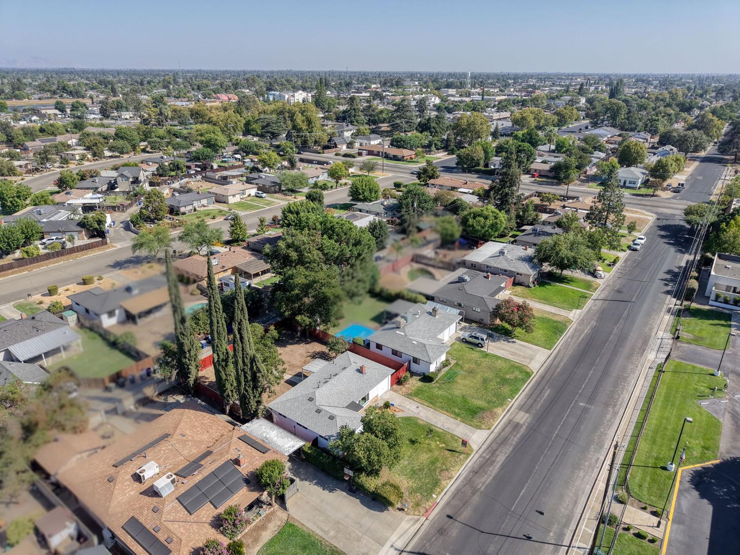 53 N Dewitt Ave, Clovis, CA 93612