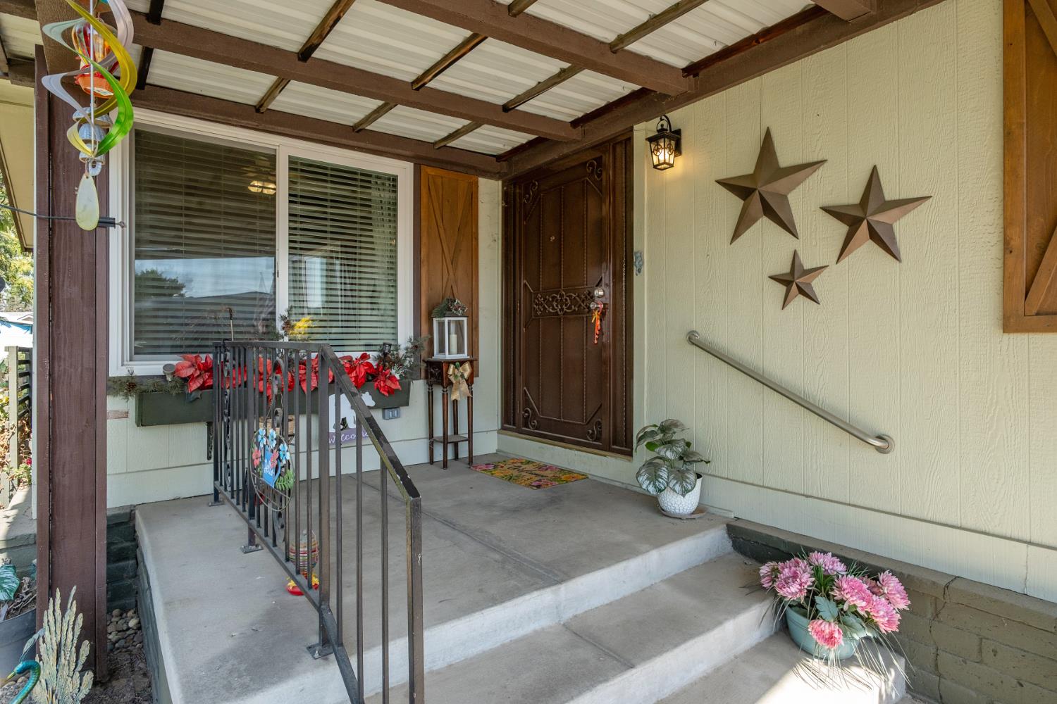 371 N Bethel Ave #70, Sanger, CA 93657