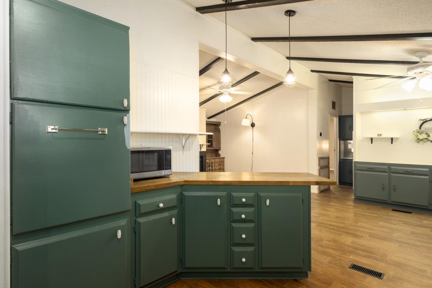 371 N Bethel Ave #70, Sanger, CA 93657
