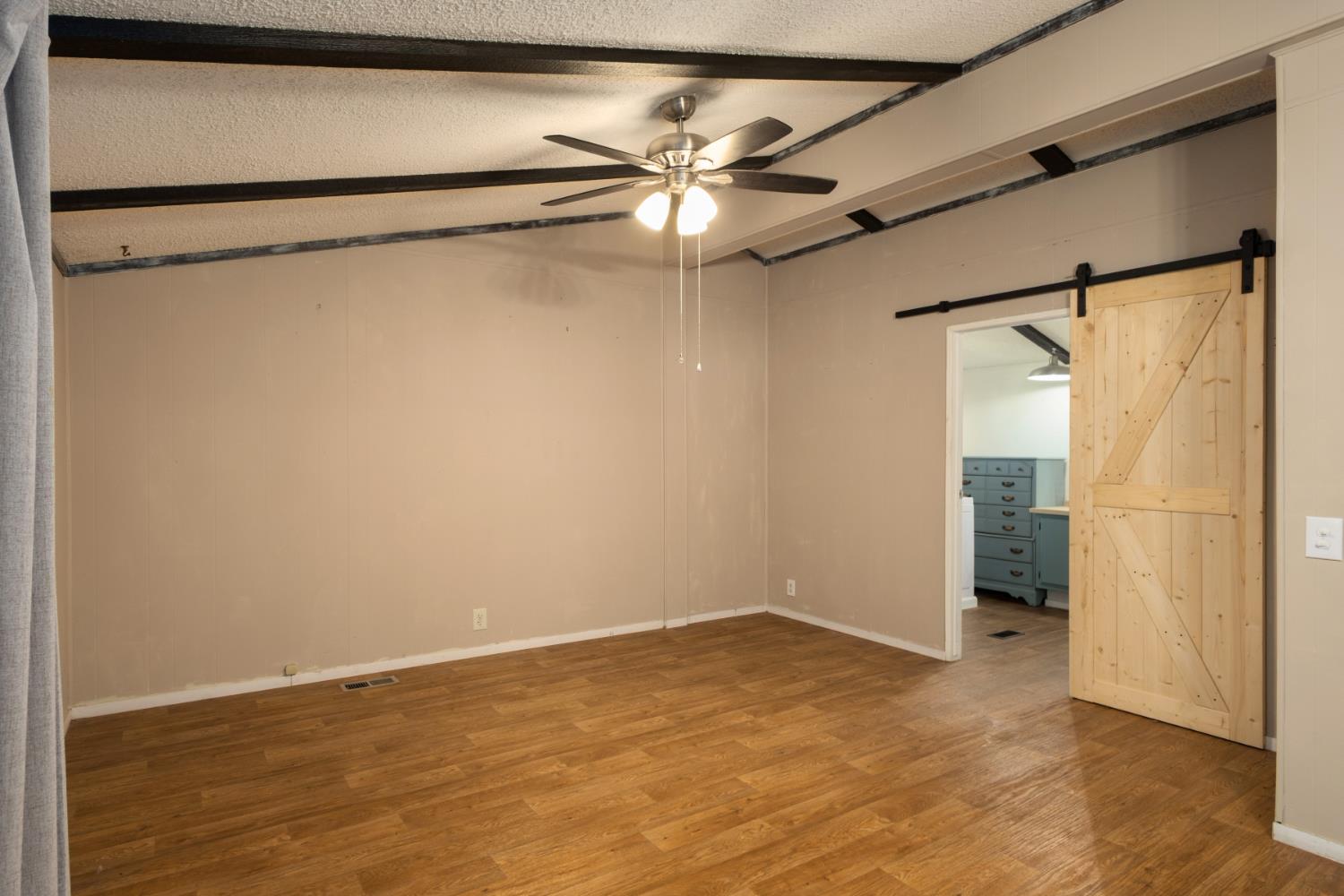 371 N Bethel Ave #70, Sanger, CA 93657