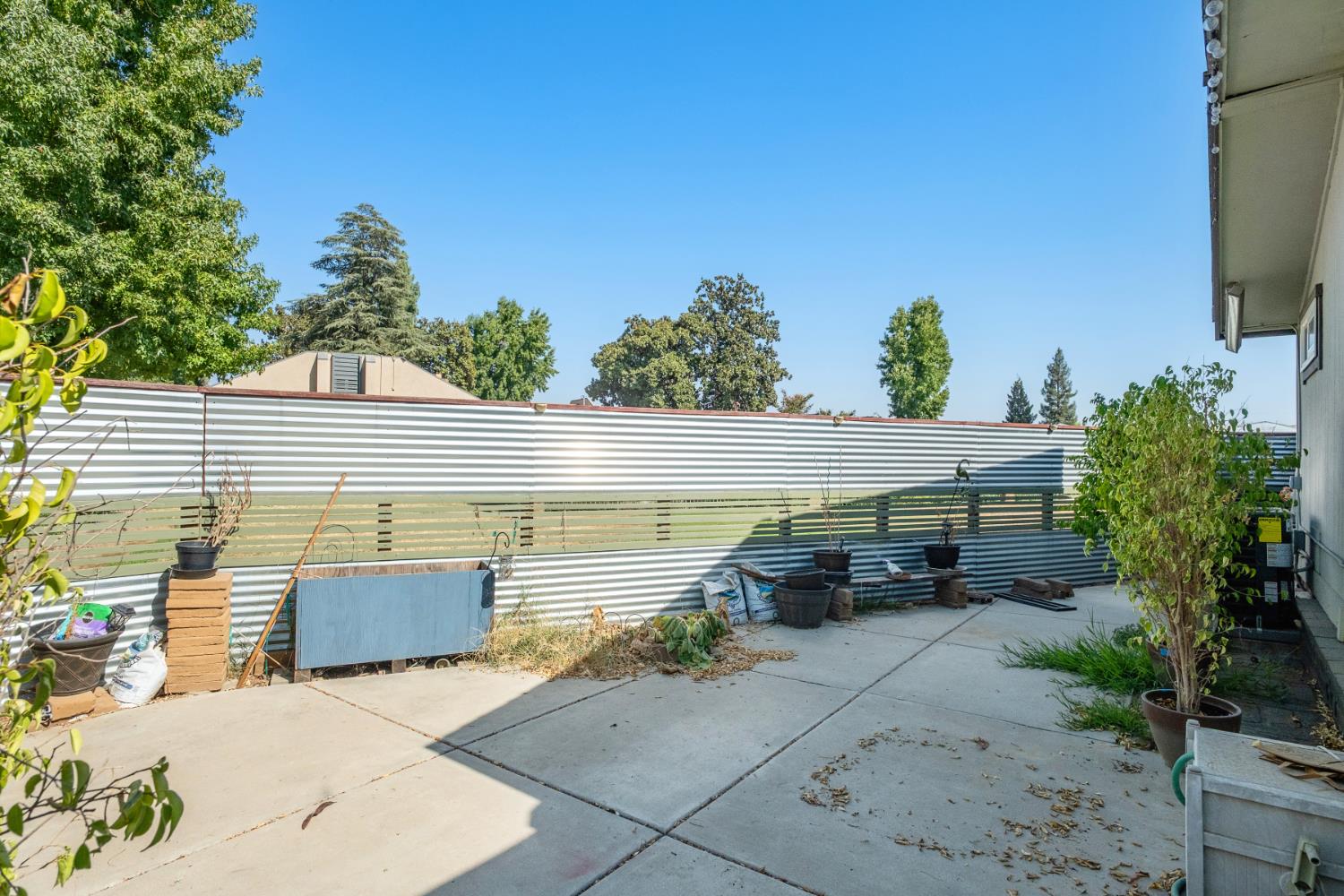 371 N Bethel Ave #70, Sanger, CA 93657