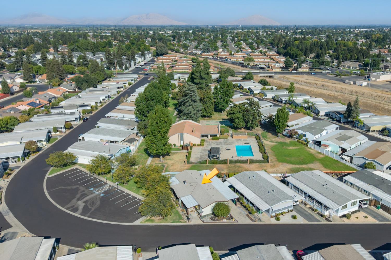 371 N Bethel Ave #70, Sanger, CA 93657