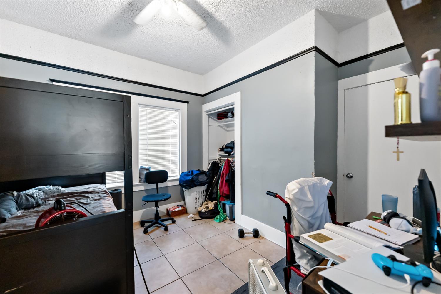 265 N Effie St, Fresno, CA 93701