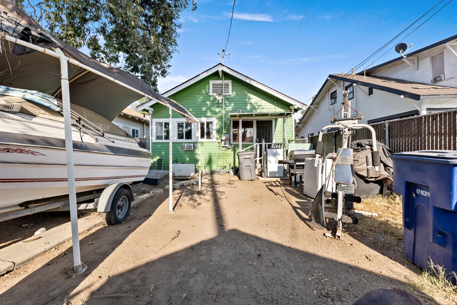 265 N Effie St, Fresno, CA 93701
