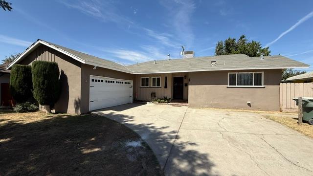 3001 E Willis Ave, Fresno, CA 93726
