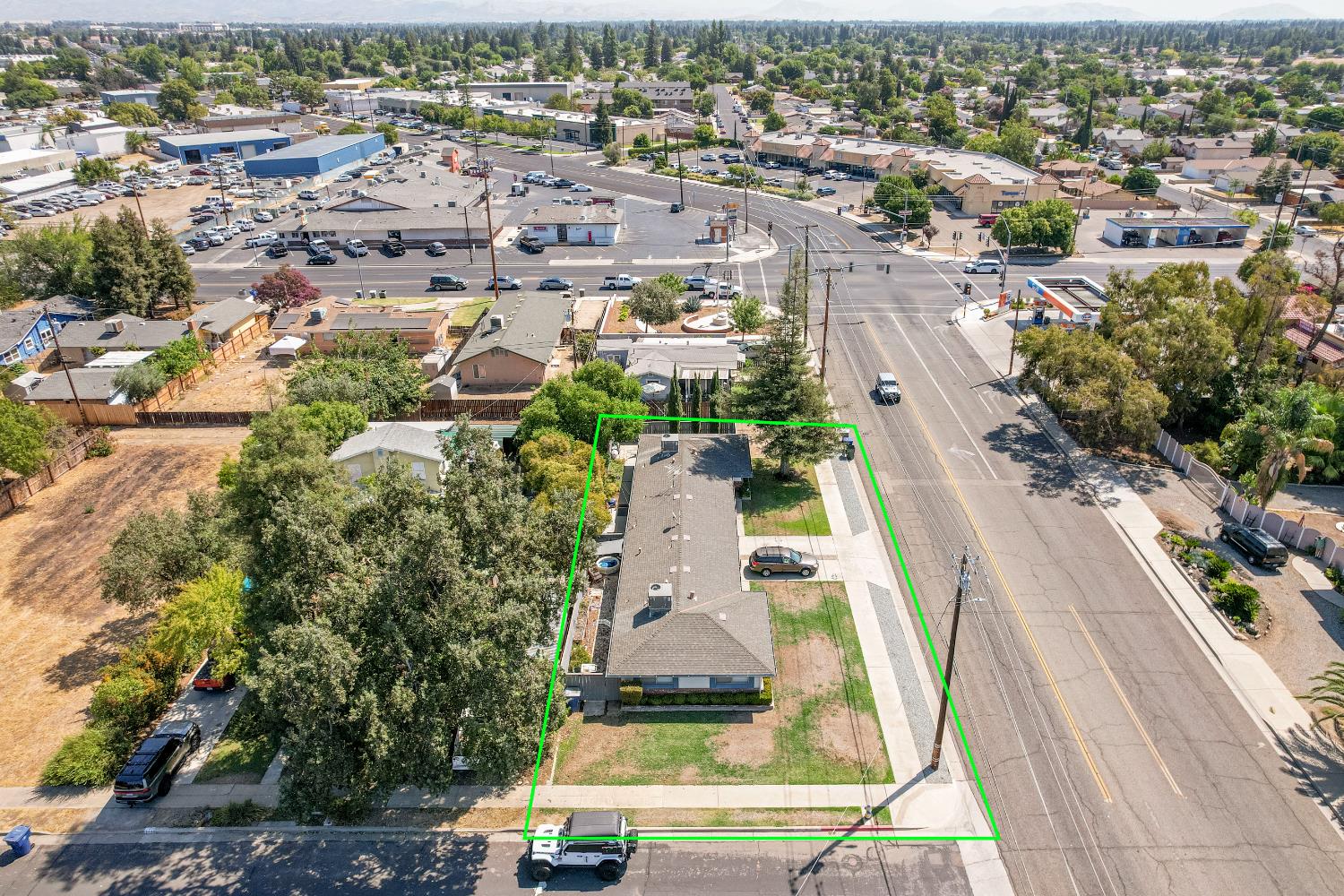 1309 3rd St, Clovis, CA 93612