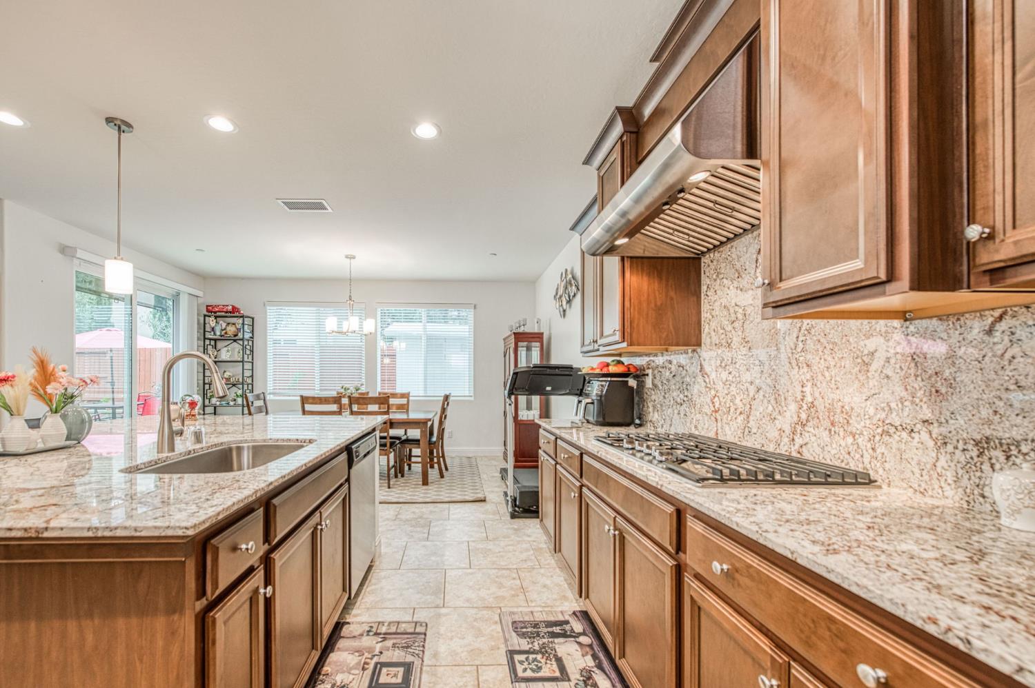 4368 N Casey Ave, Fresno, CA 93723