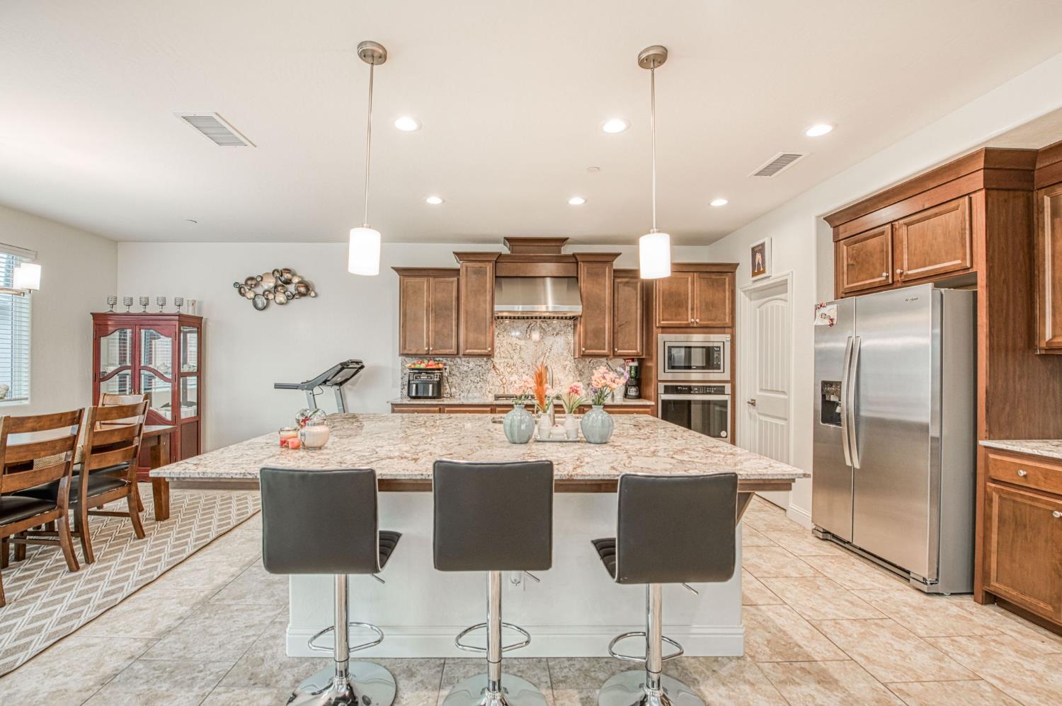 4368 N Casey Ave, Fresno, CA 93723