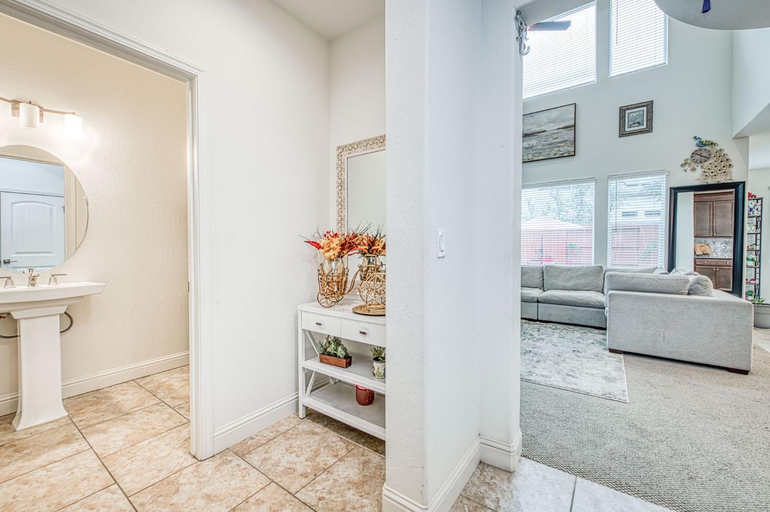 4368 N Casey Ave, Fresno, CA 93723
