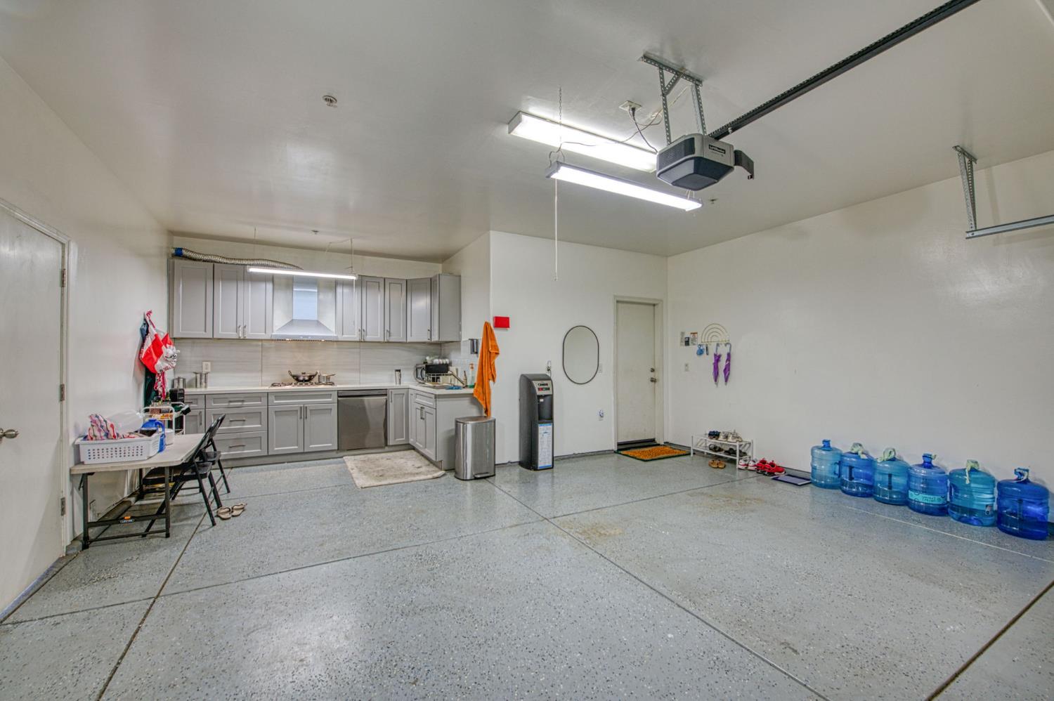 4368 N Casey Ave, Fresno, CA 93723