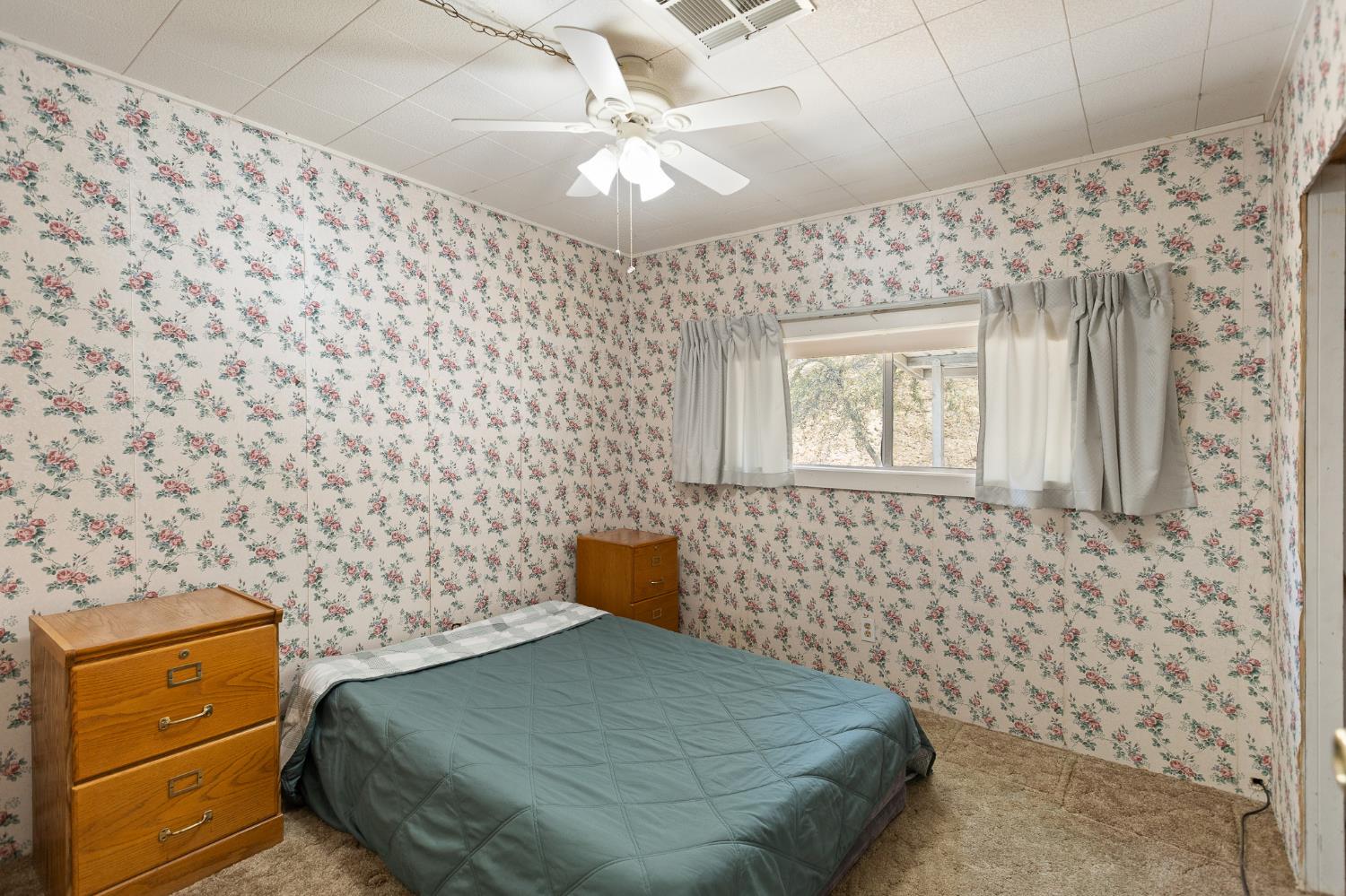 47735 Thunderhill Ln, Yokuts Valley, CA 93675