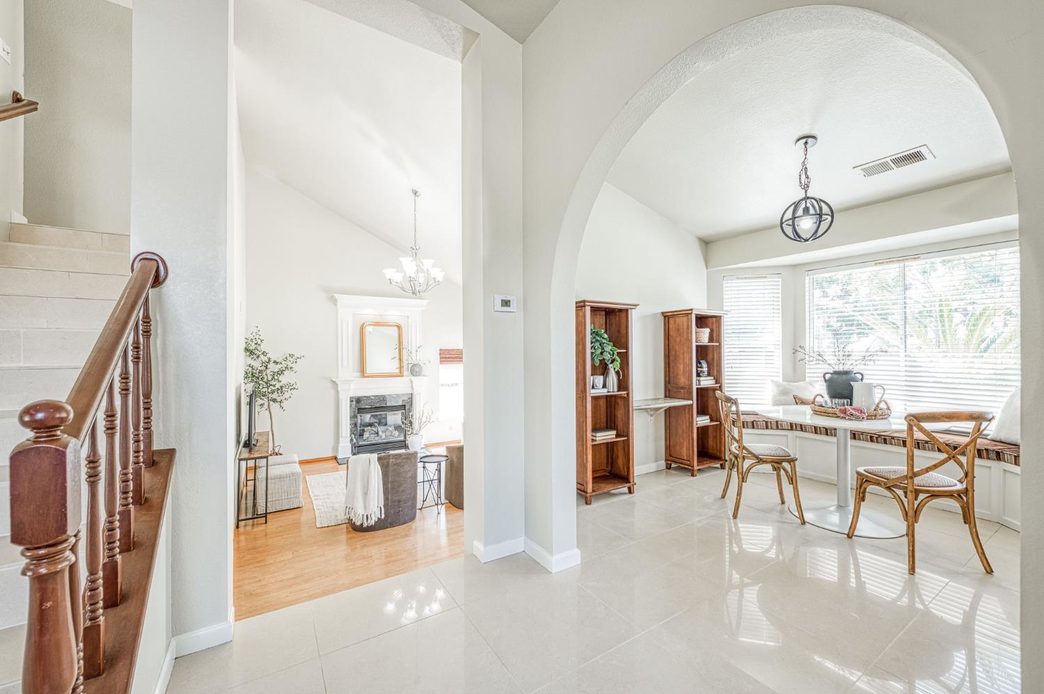 1170 N Homsy Ave, Clovis, CA 93611