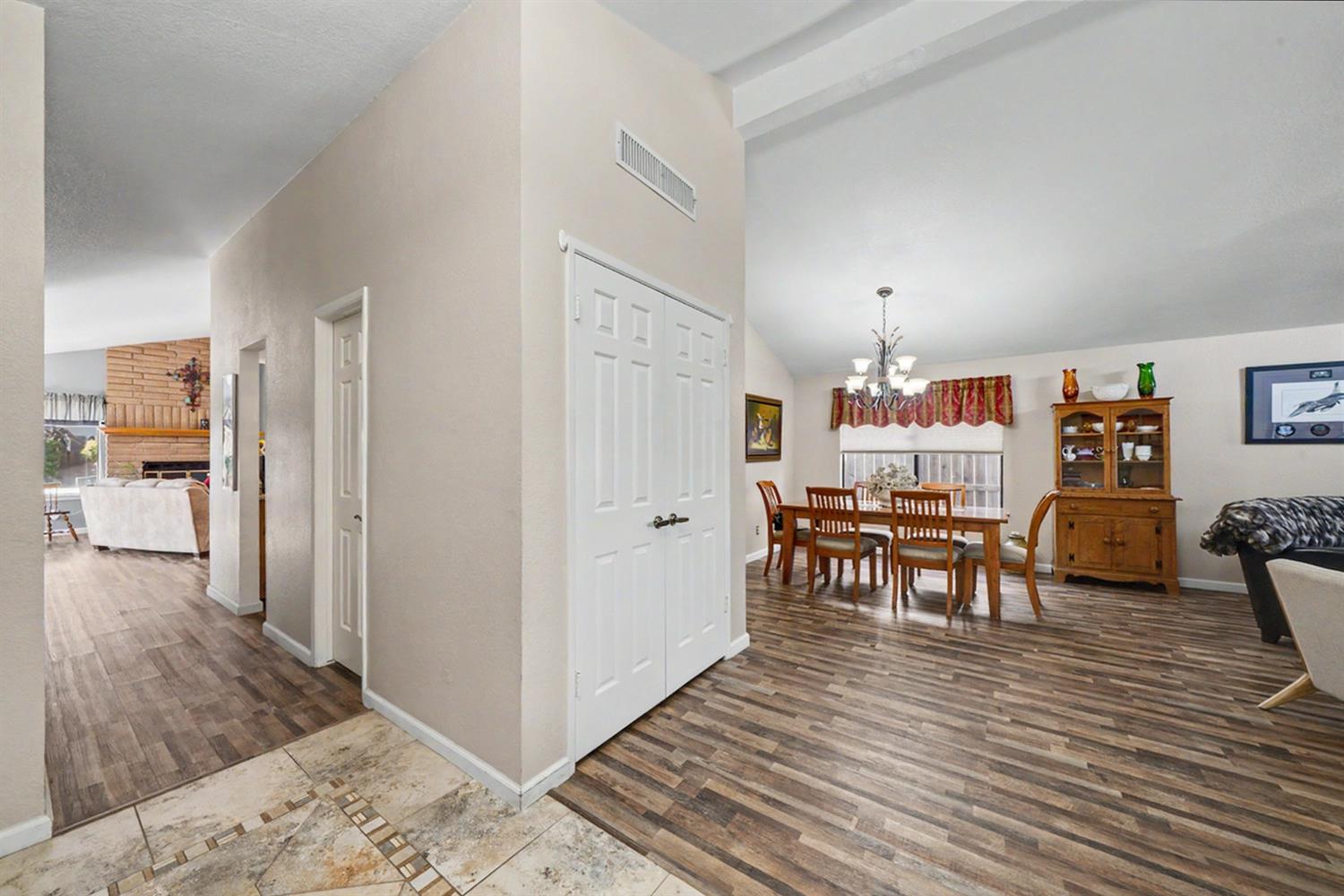 2140 Ellery Ave, Clovis, CA 93611