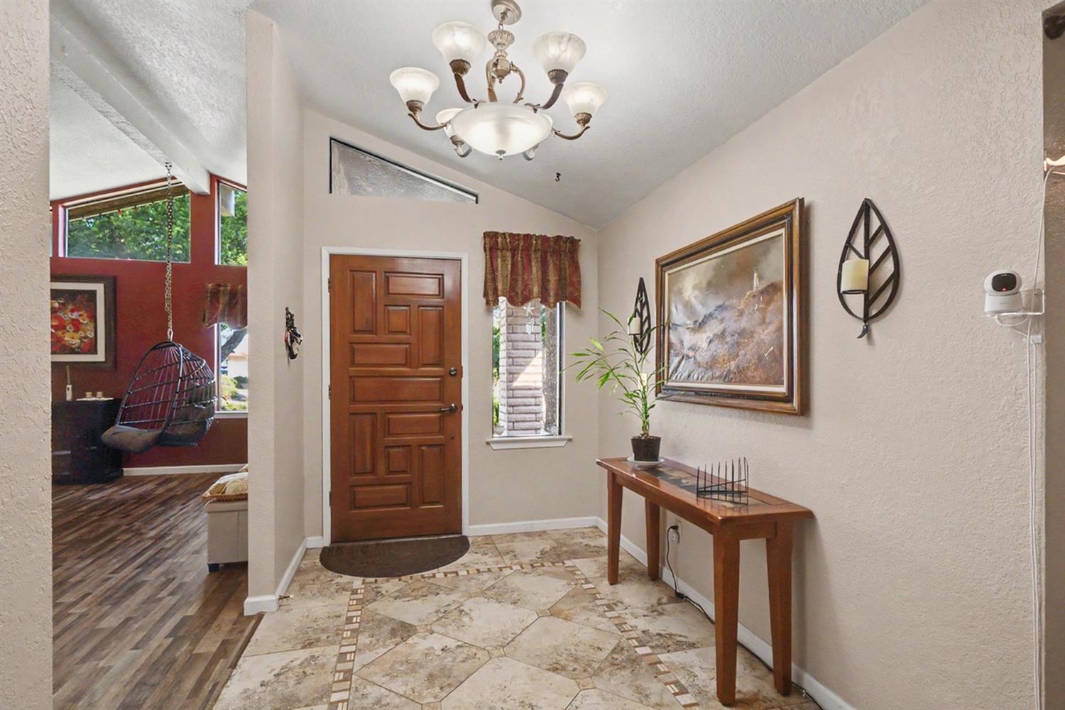 2140 Ellery Ave, Clovis, CA 93611