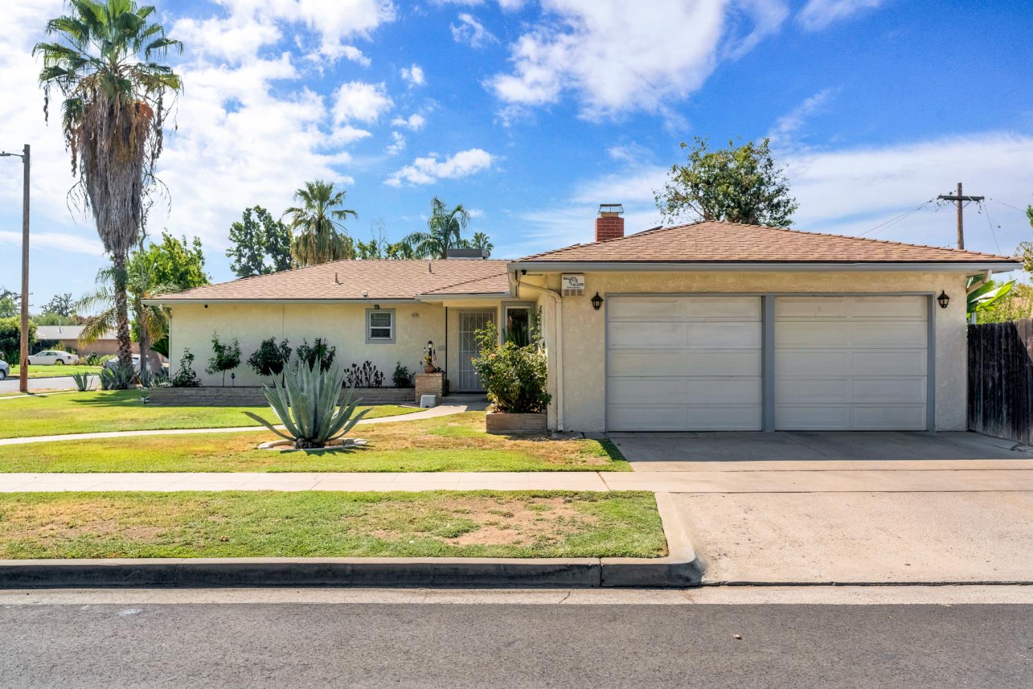 4539 N Sherman St, Fresno, CA 93726
