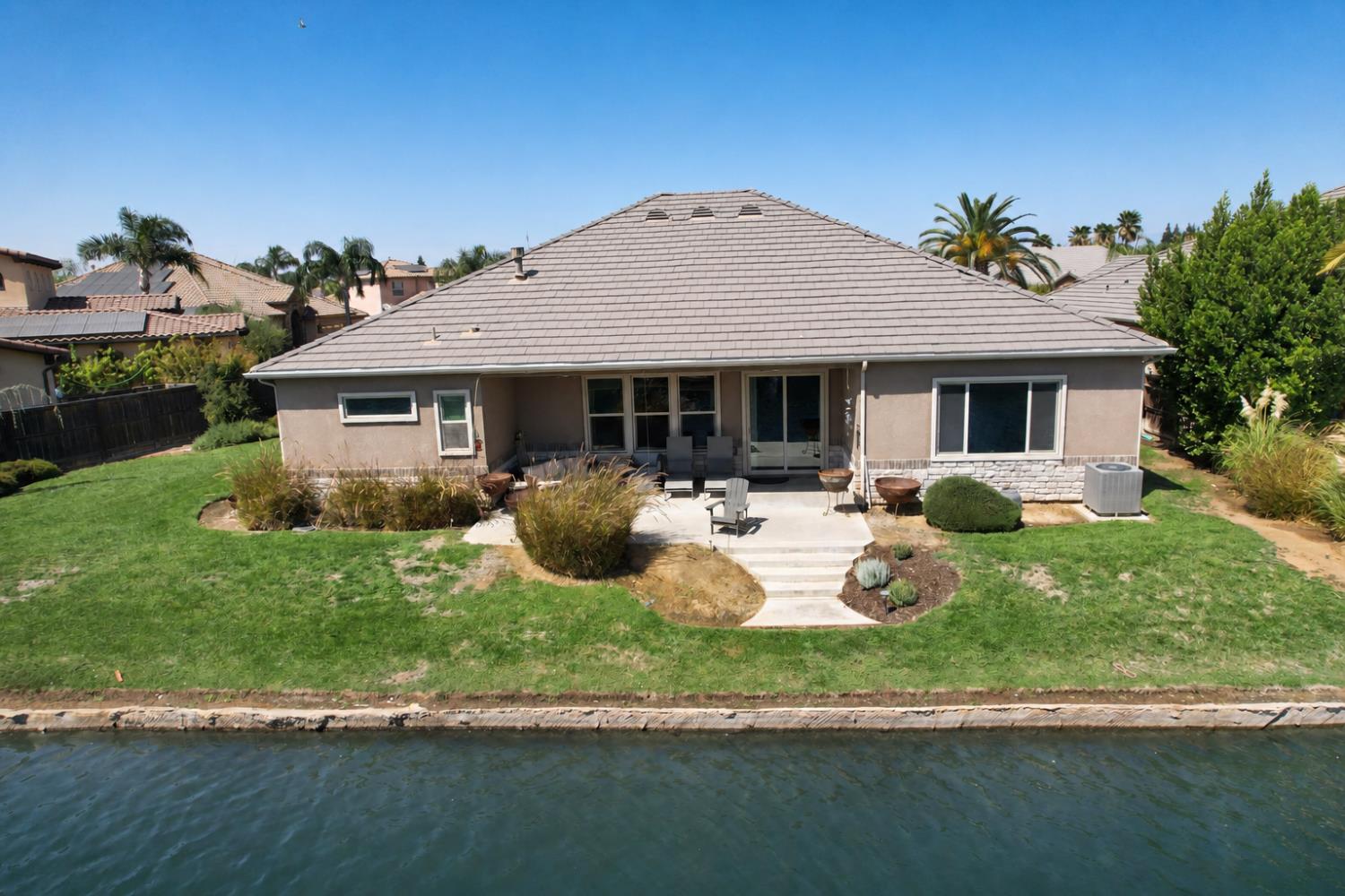 10963 E Egret, Clovis, CA 93619