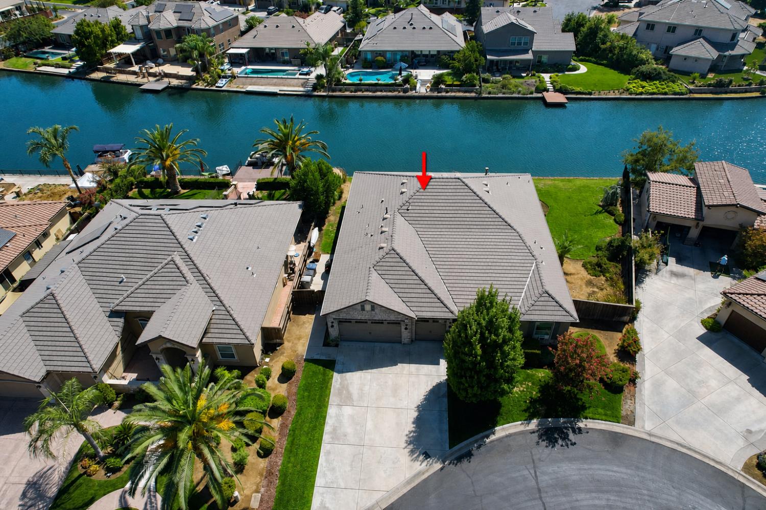 10963 E Egret, Clovis, CA 93619