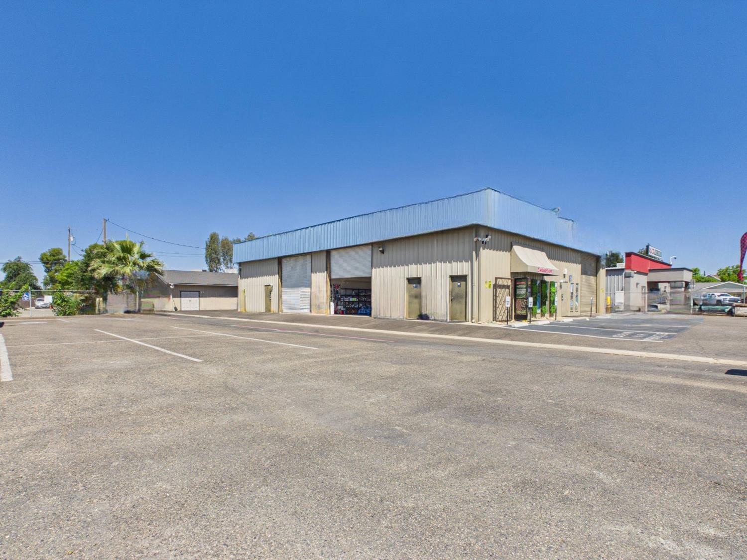10204 Highway 41, Madera, CA 93636