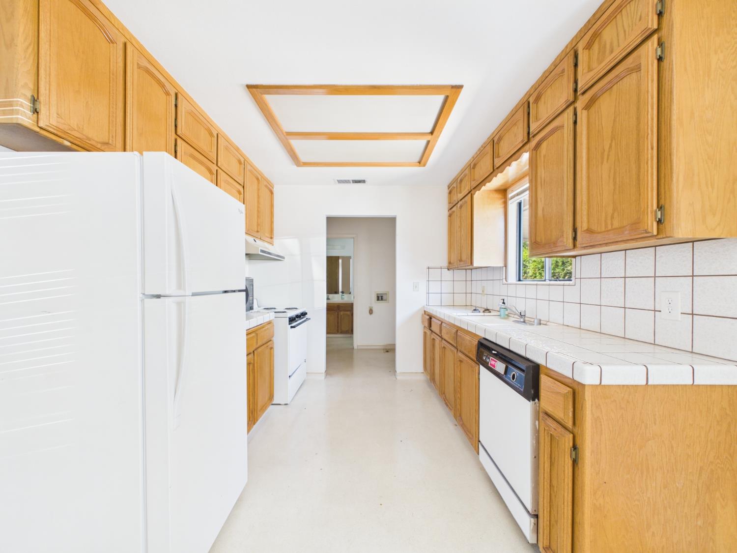 10204 Highway 41, Madera, CA 93636