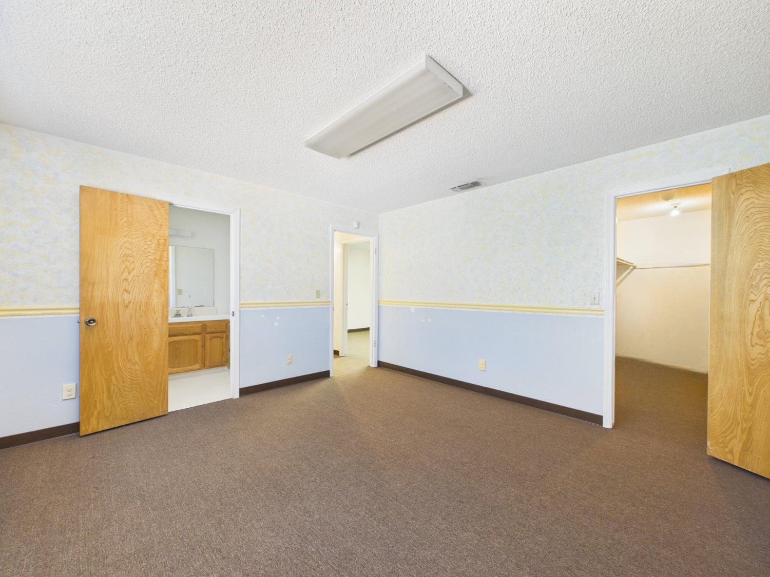 10204 Highway 41, Madera, CA 93636