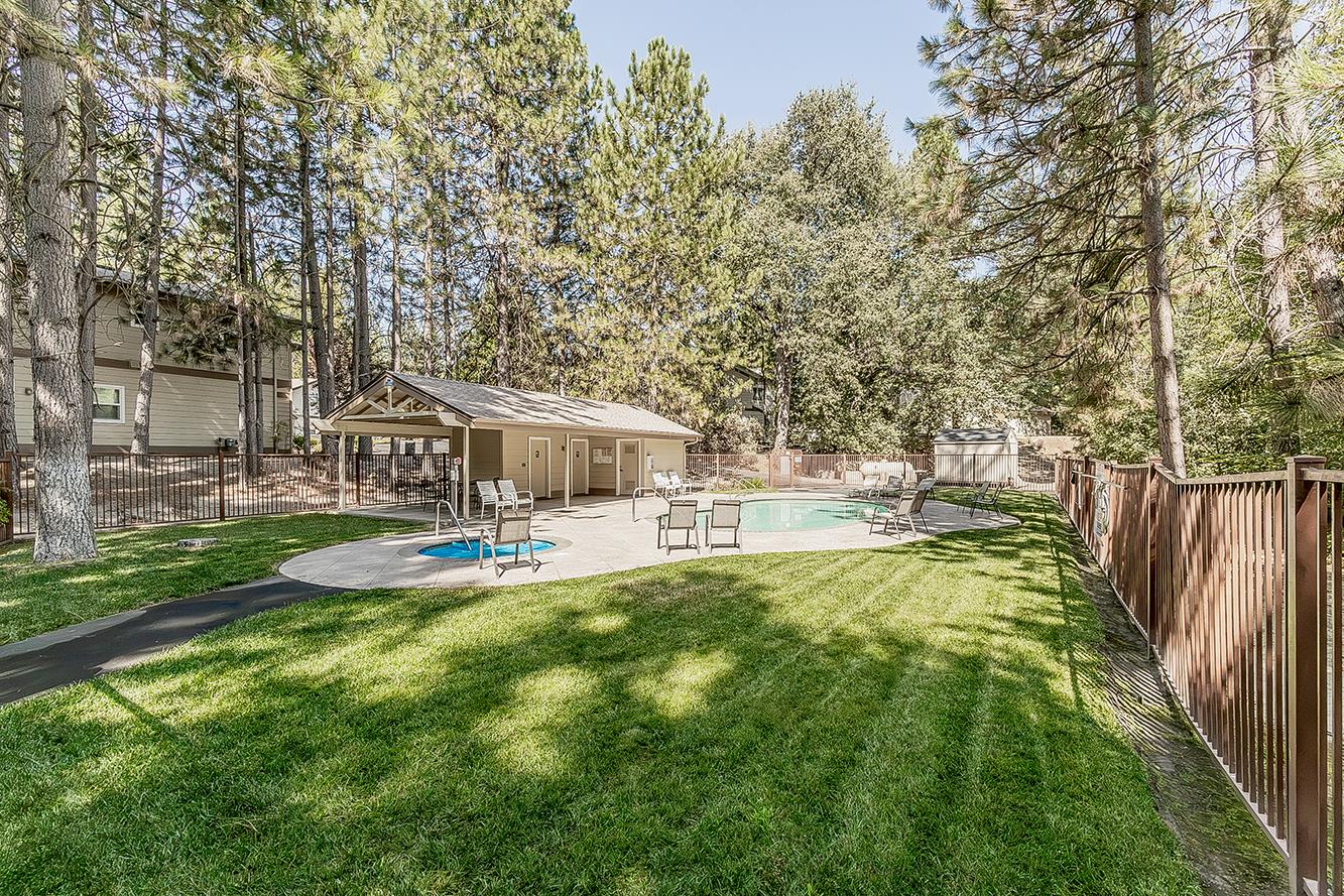 40487 Road 222, Bass Lake, CA 93604