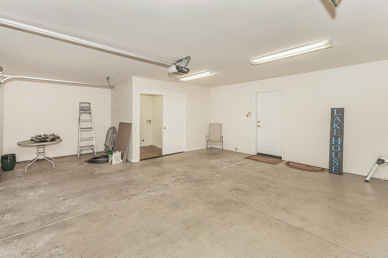 40487 Road 222, Bass Lake, CA 93604