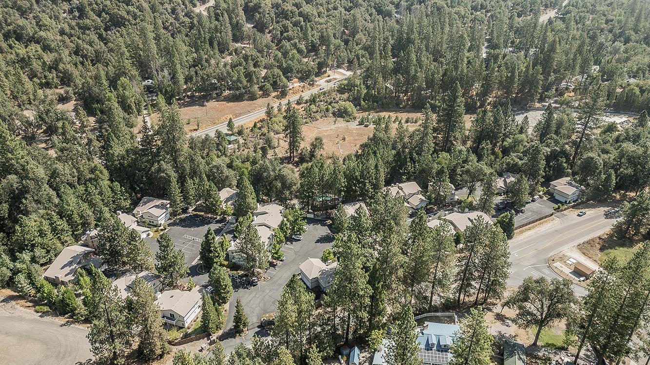 40487 Road 222, Bass Lake, CA 93604