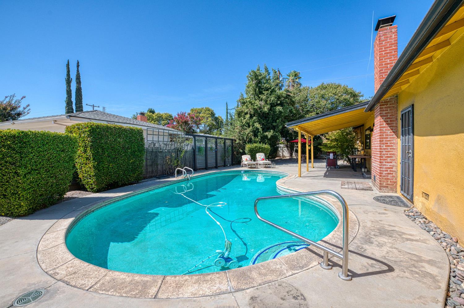 4779 N Delno Ave, Fresno, CA 93705