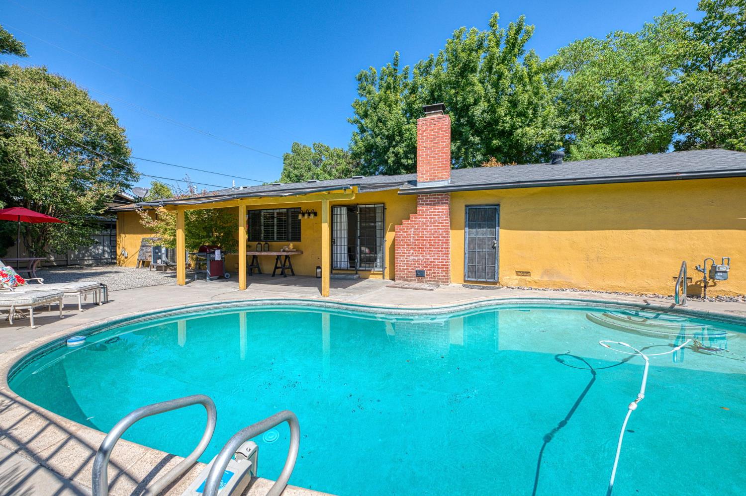 4779 N Delno Ave, Fresno, CA 93705