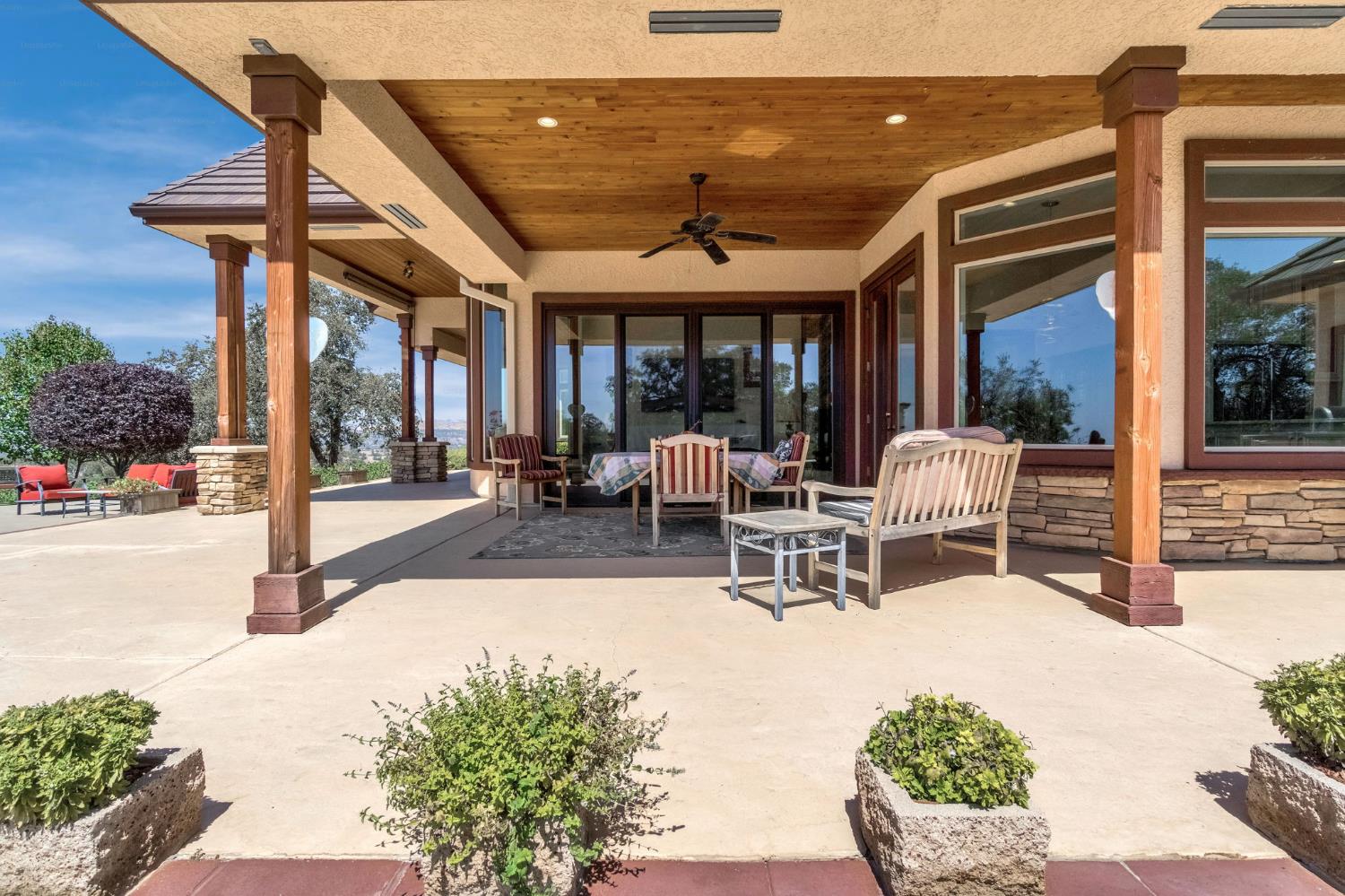 34310 Barn Owl Rd, Raymond, CA 93653