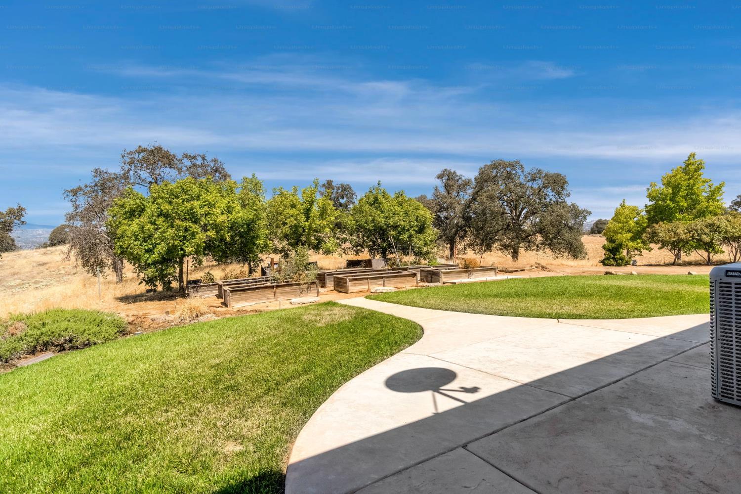 34310 Barn Owl Rd, Raymond, CA 93653