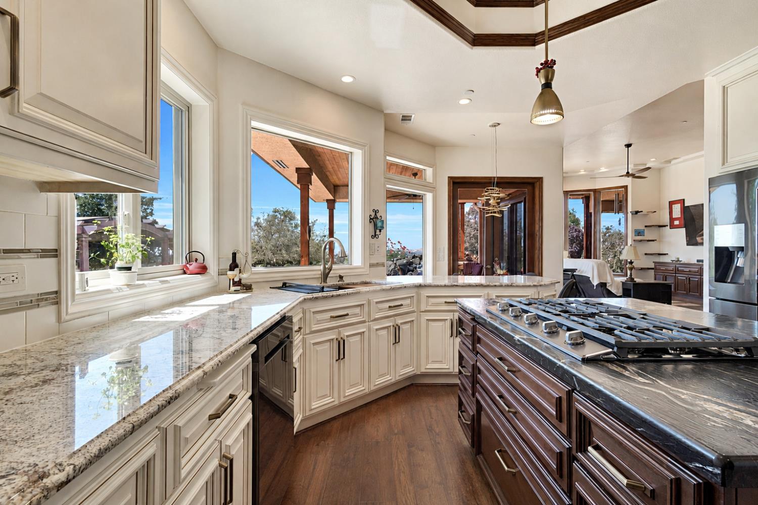 34310 Barn Owl Rd, Raymond, CA 93653