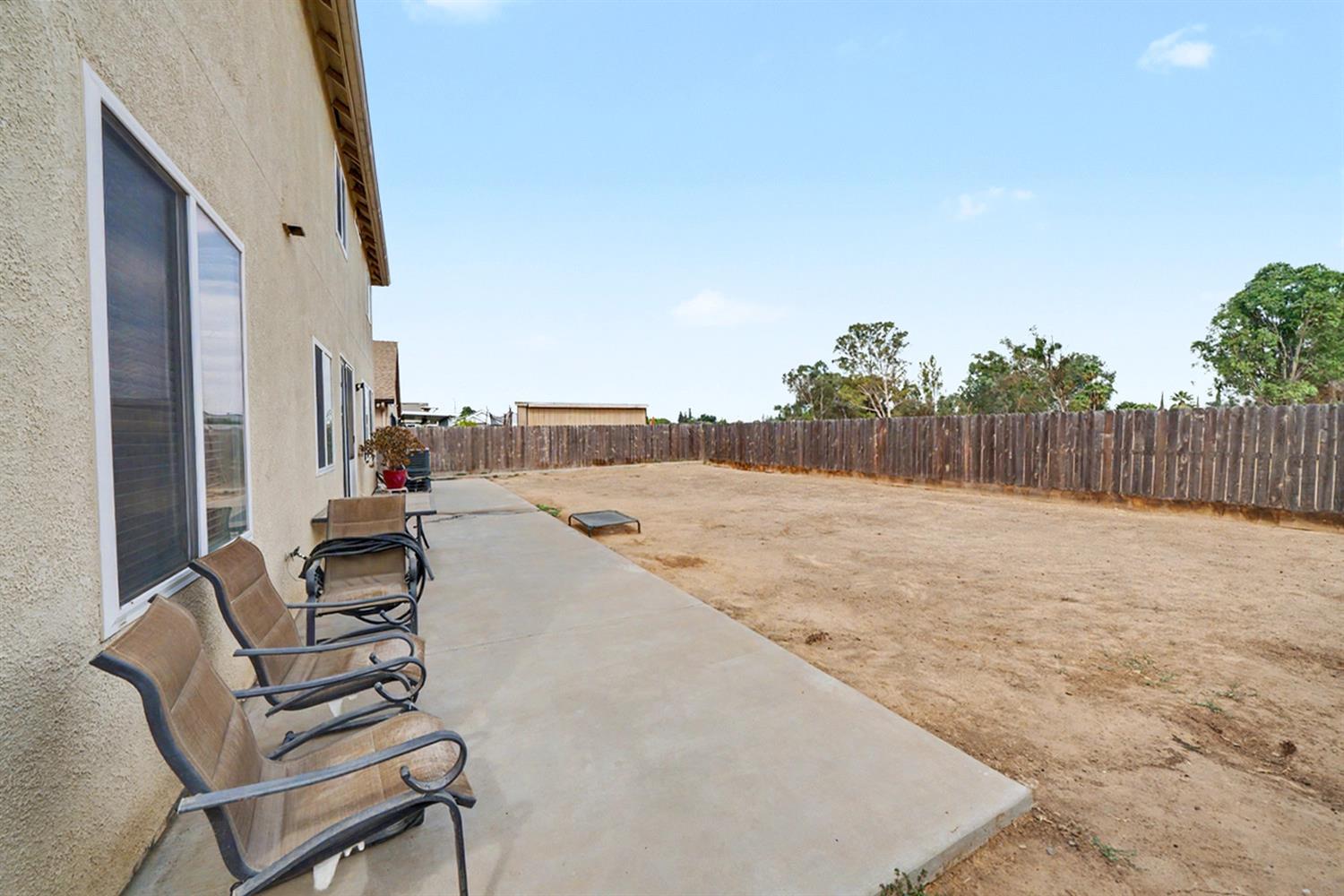 5292 W Cotton Ave, Fresno, CA 93722