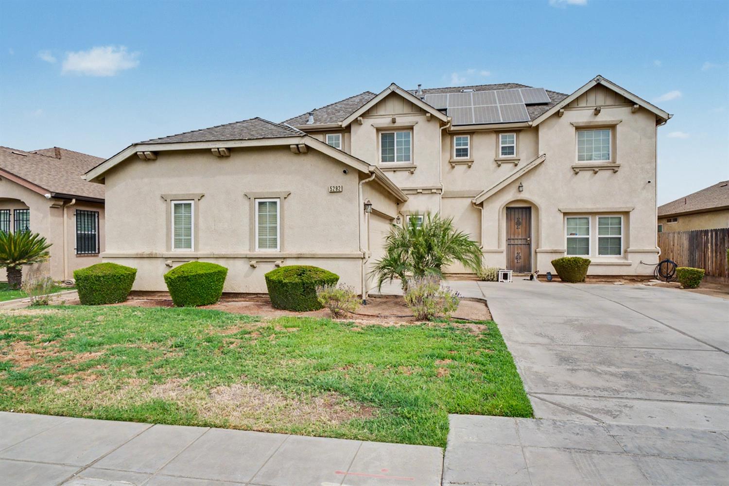 5292 W Cotton Ave, Fresno, CA 93722
