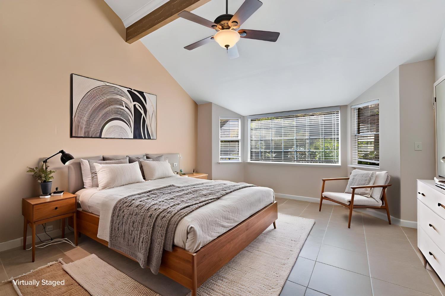 39309 Forest Park Ln, Oakhurst, CA 93644