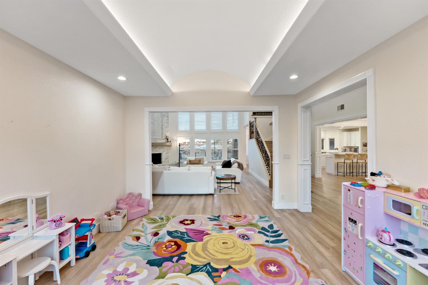 6054 N Woodson Ave, Fresno, CA 93711