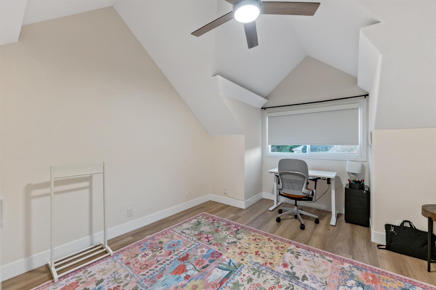 6054 N Woodson Ave, Fresno, CA 93711
