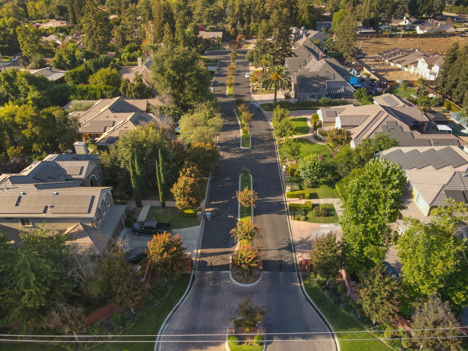6054 N Woodson Ave, Fresno, CA 93711