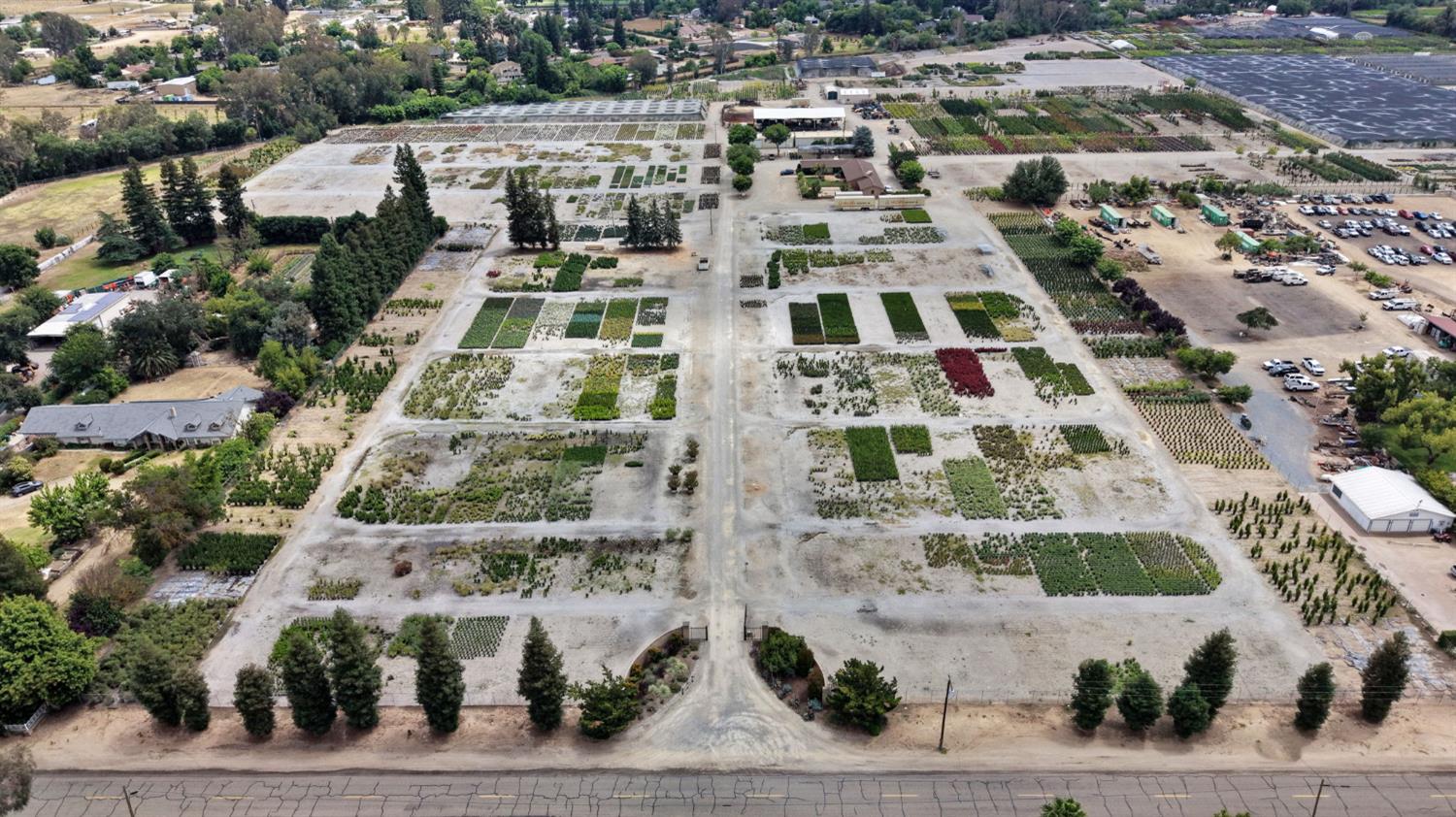 8575 E Olive Ave, Fresno, CA 93737