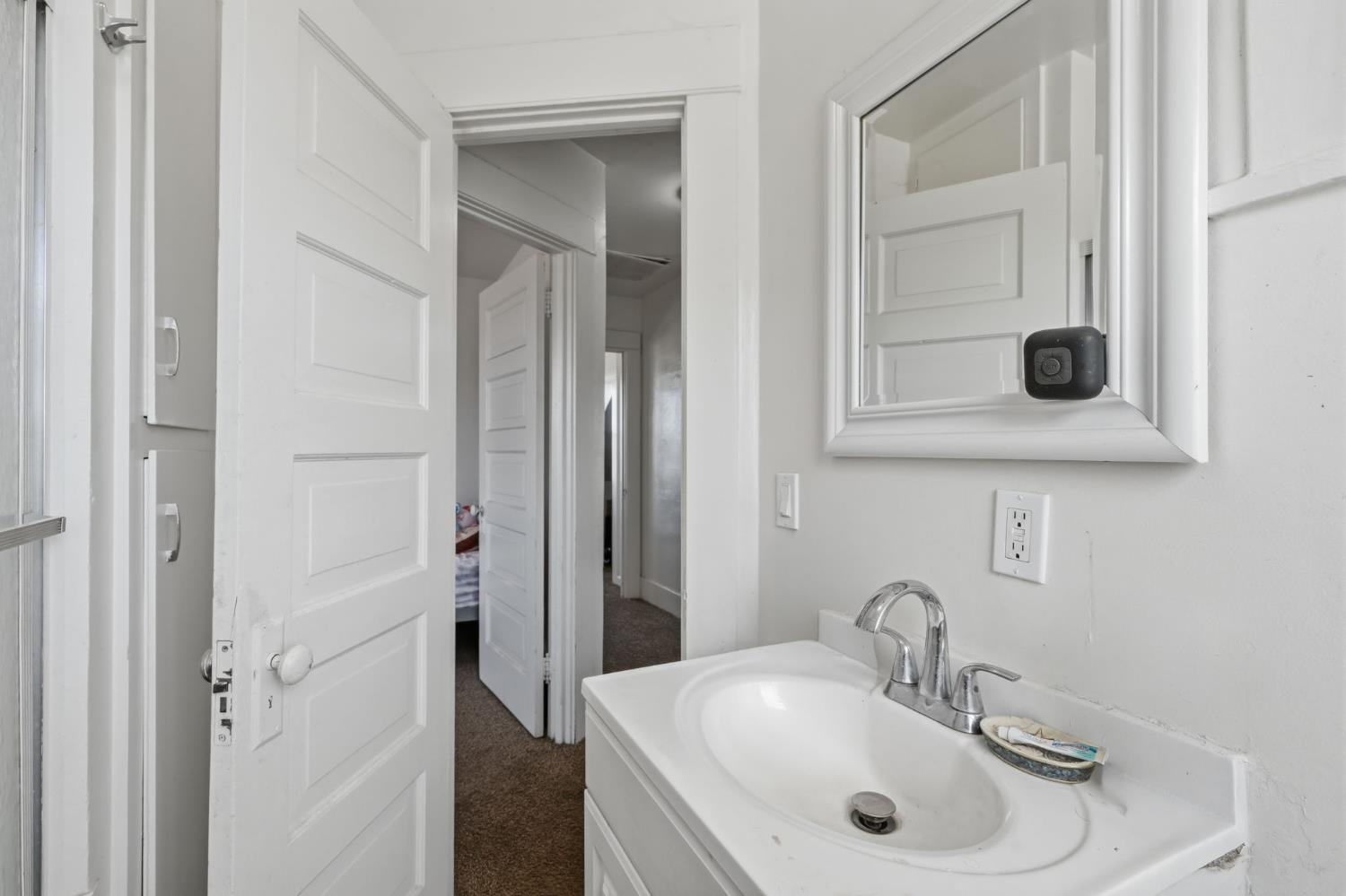 17481 Idaho Ave, Lemoore, CA 93245
