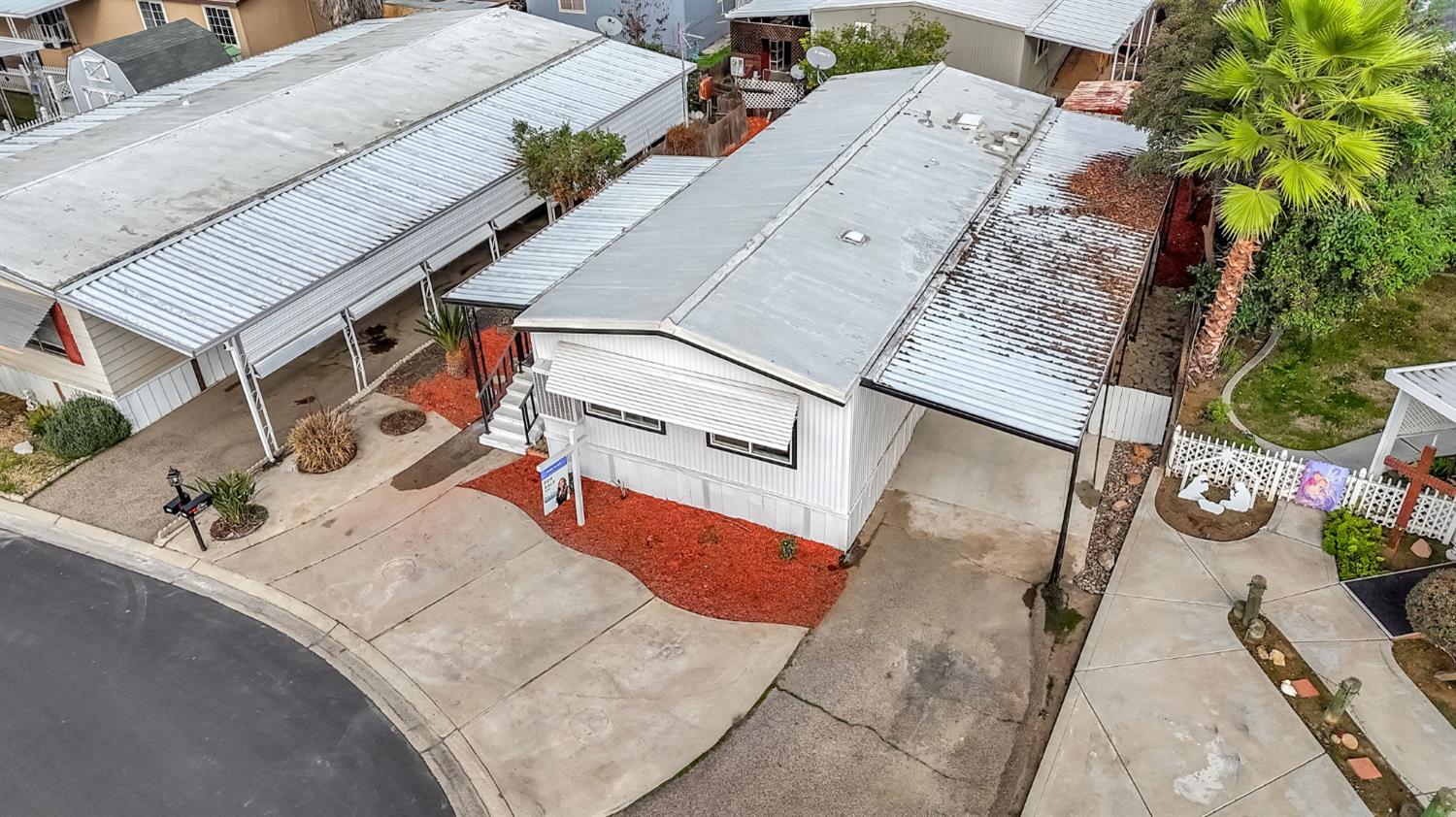 1218 E Cleveland Ave #153, Madera, CA 93638