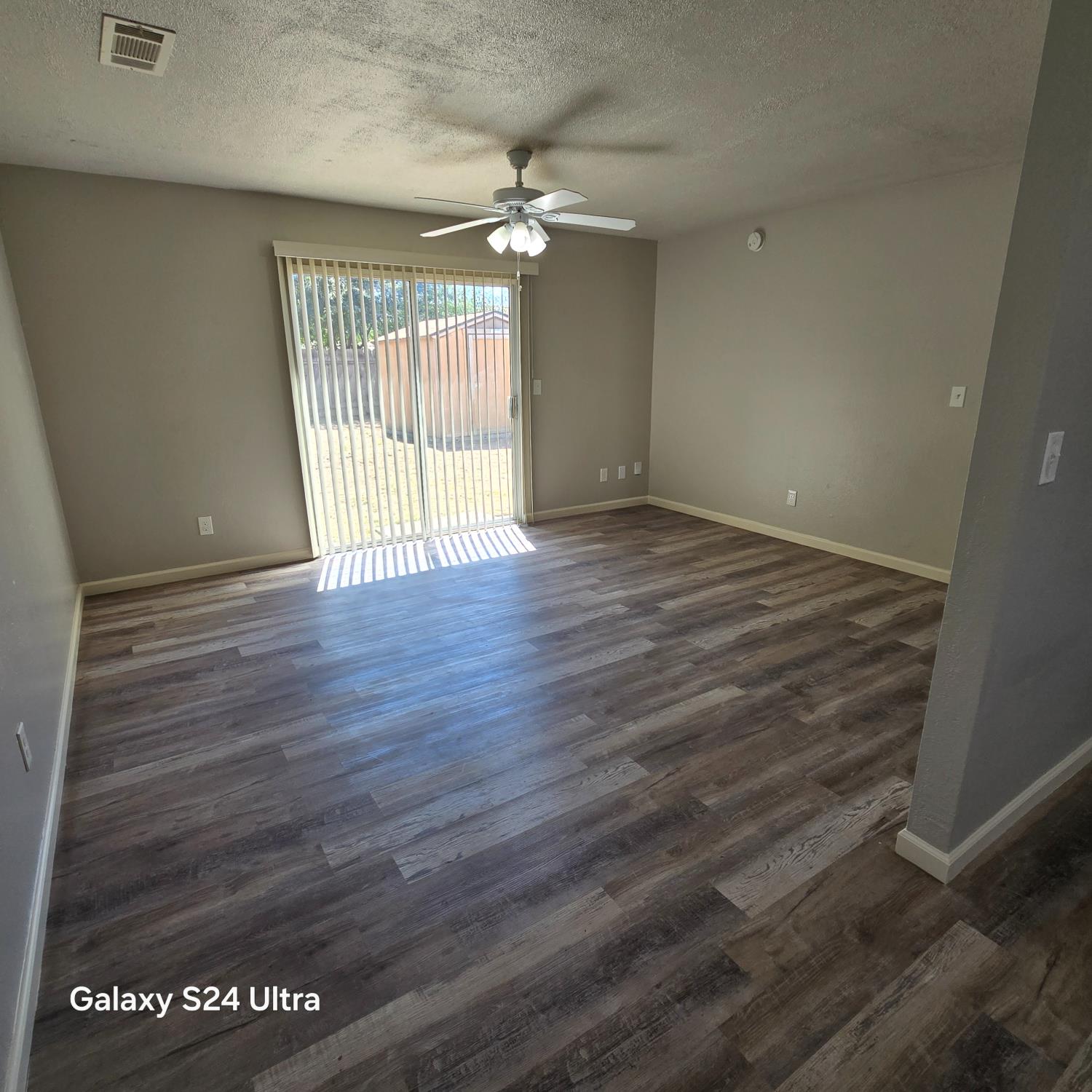 27148 Stanford Ave, Madera, CA 93637