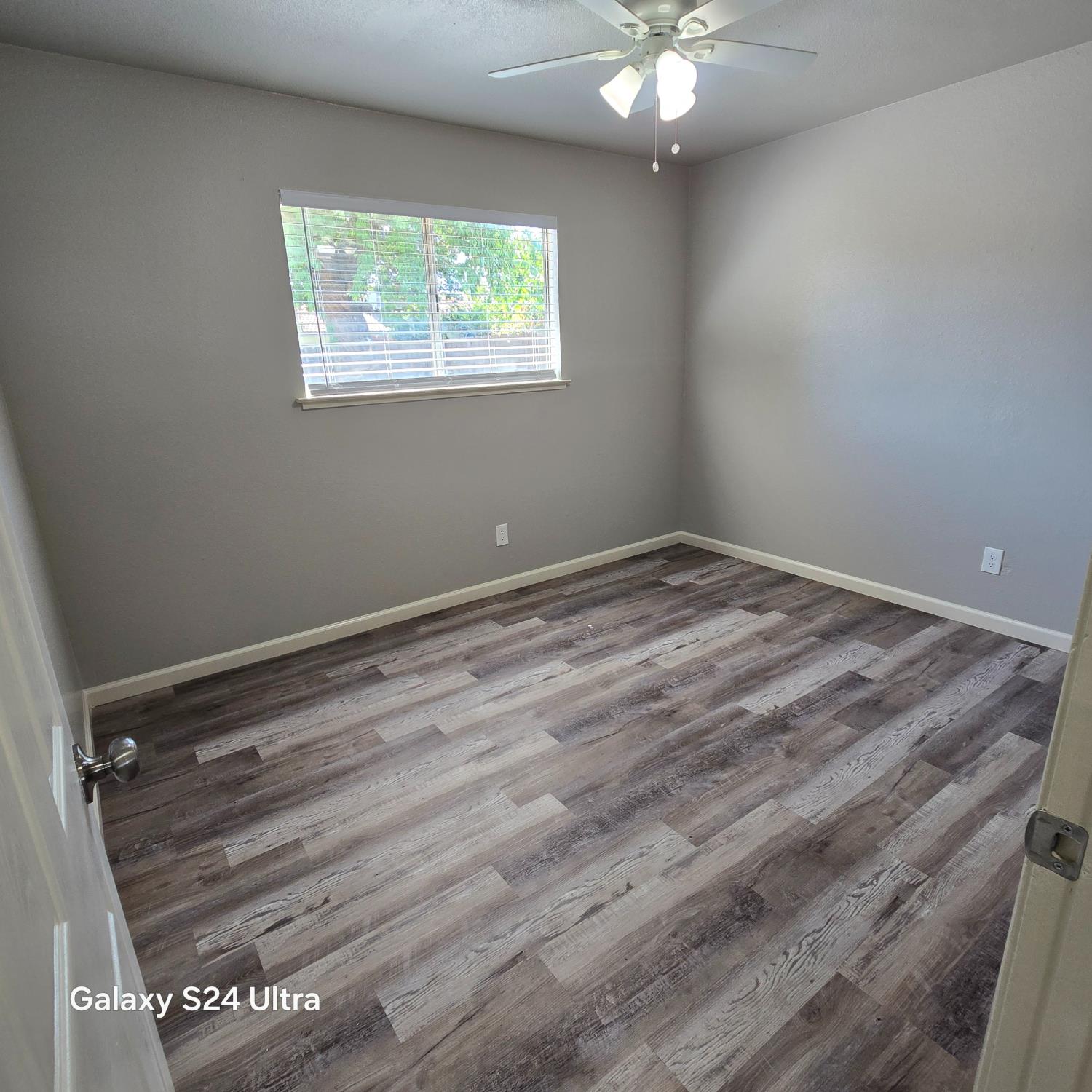 27148 Stanford Ave, Madera, CA 93637