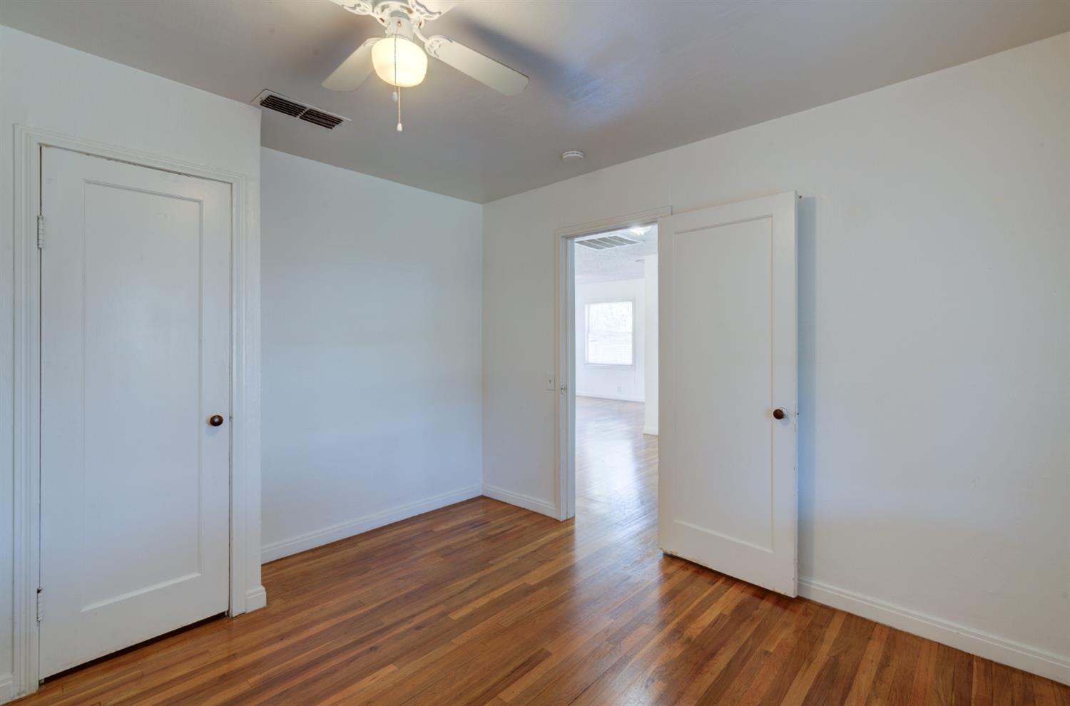 1144 W Yale Ave, Fresno, CA 93705